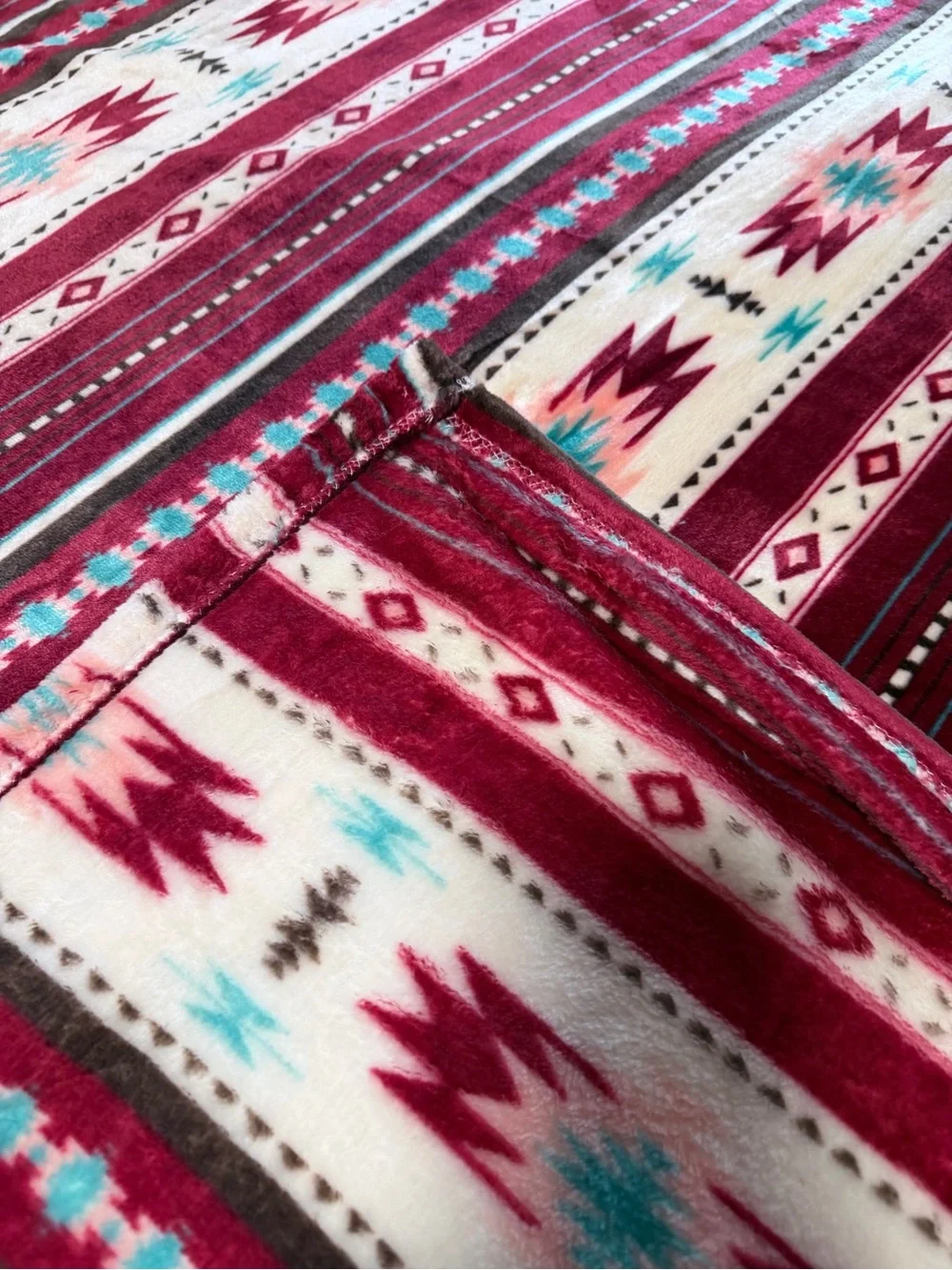 BURGUNDY Queen Southwest tribal Aztec Geometric Plush fleece Blanket
